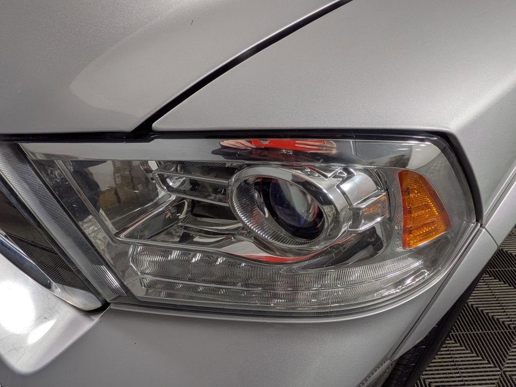 Used 2017 RAM 1500 Laramie w/ Convenience Group image 13