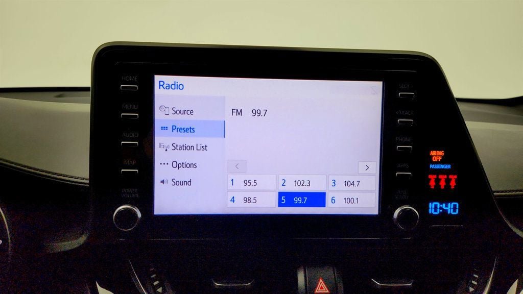 Used 2019 Toyota C-HR LE FWD image 16