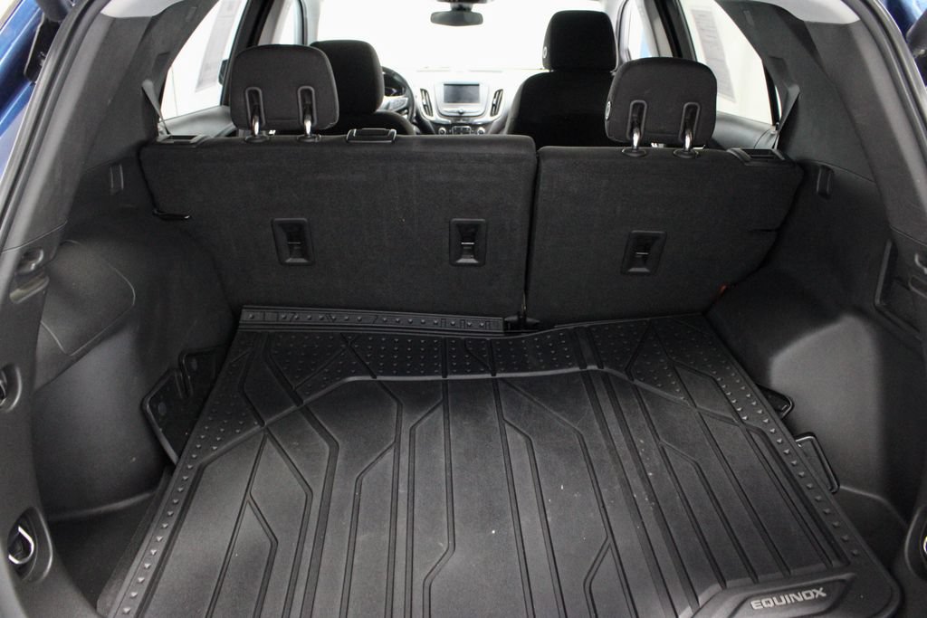 Used 2020 Chevrolet Equinox LT w/ Driver Convenience Package FWD image 14