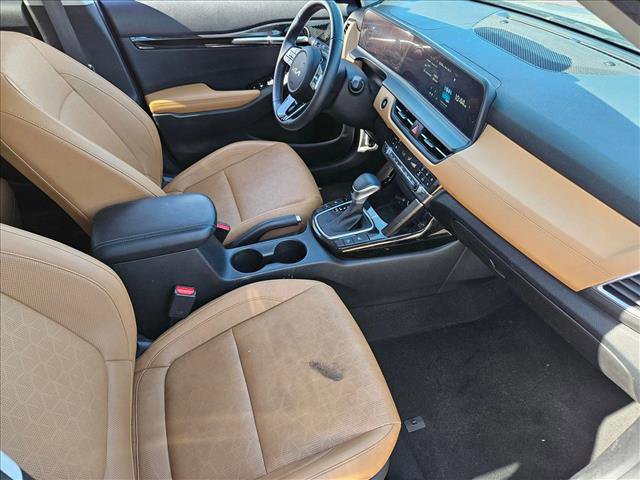Used 2024 Kia Seltos EX image 15