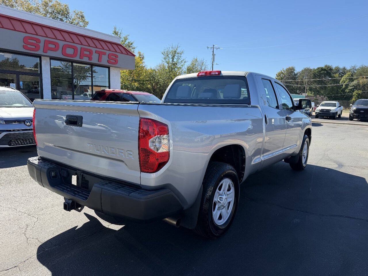 Used 2014 Toyota Tundra SR RWD image 5