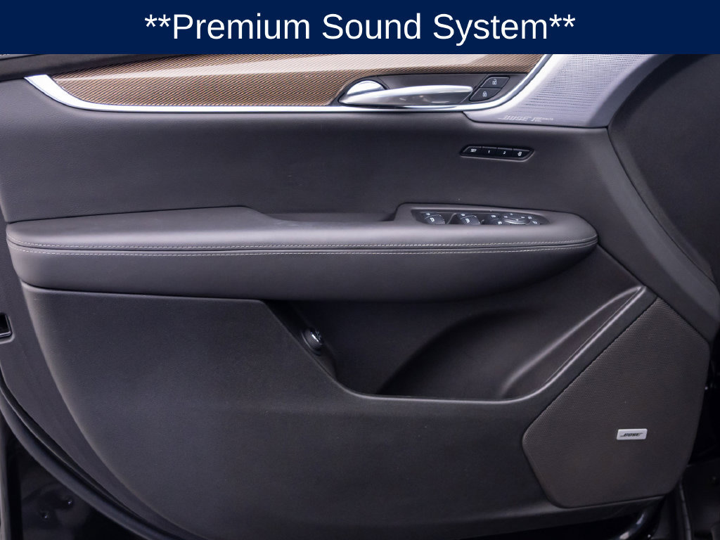 Used 2025 Cadillac XT6 Premium Luxury w/ Platinum Package AWD/4WD image 13