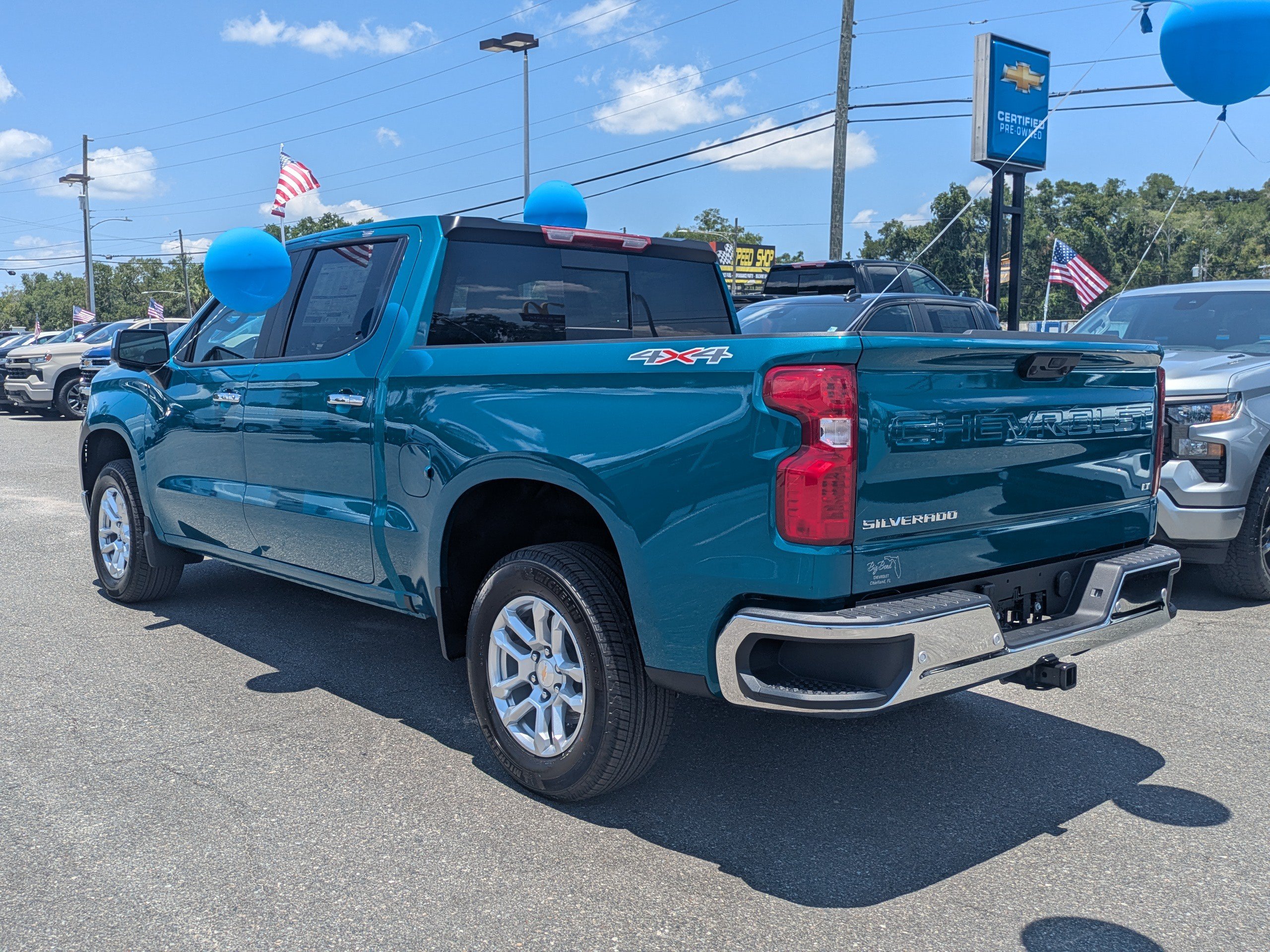 New 2026 Chevrolet Silverado 1500 LT w/ Safety Package AWD/4WD image 6