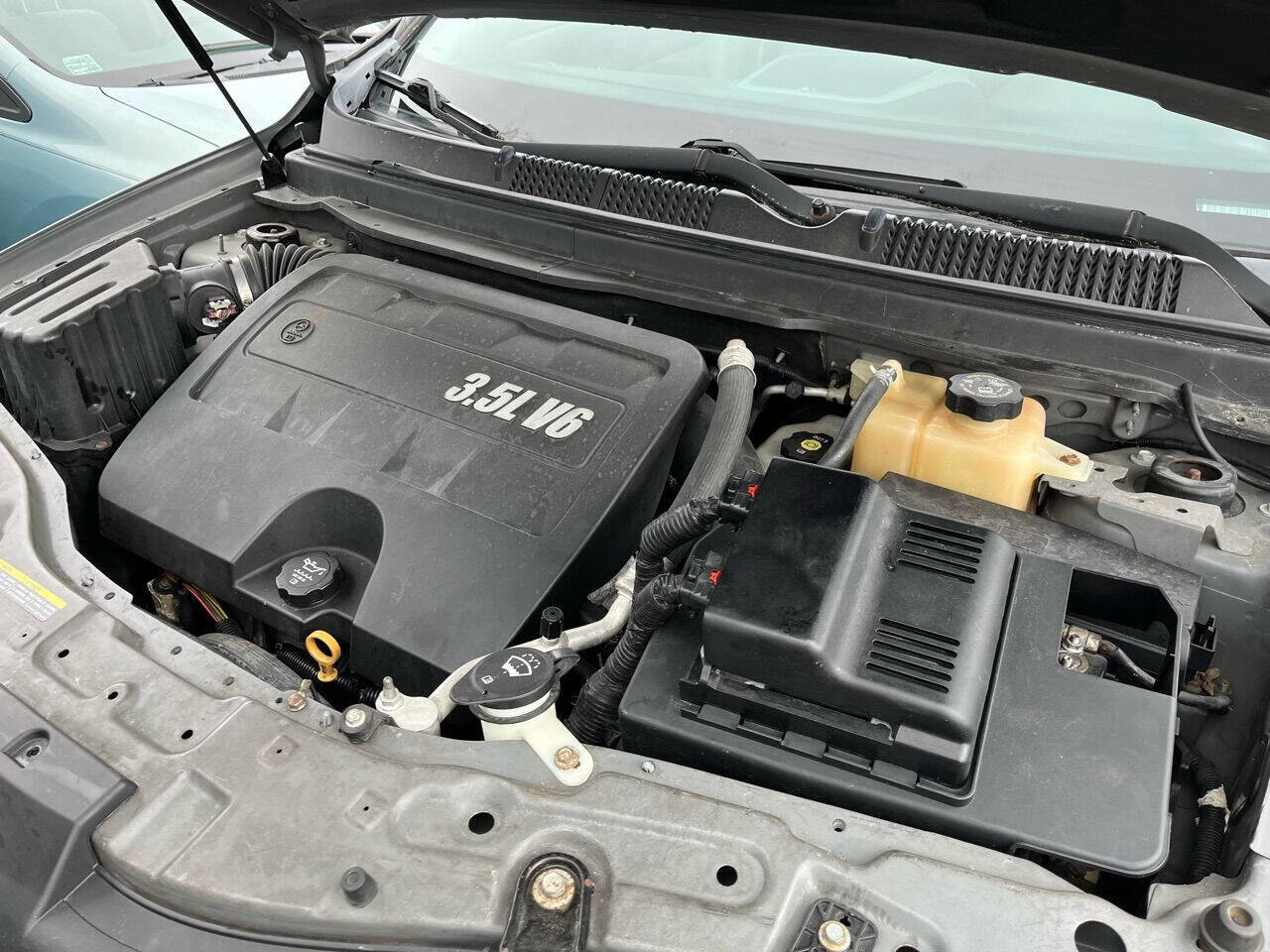 Used 2008 Saturn Vue XE image 10