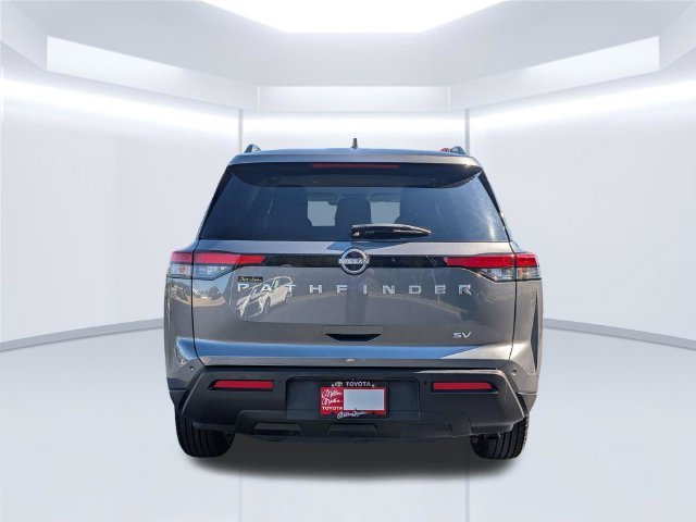 Used 2024 Nissan Pathfinder SV FWD image 9