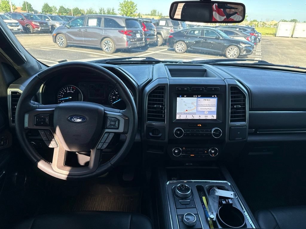 Used 2019 Ford Expedition XLT w/ Equipment Group 202A AWD/4WD image 18