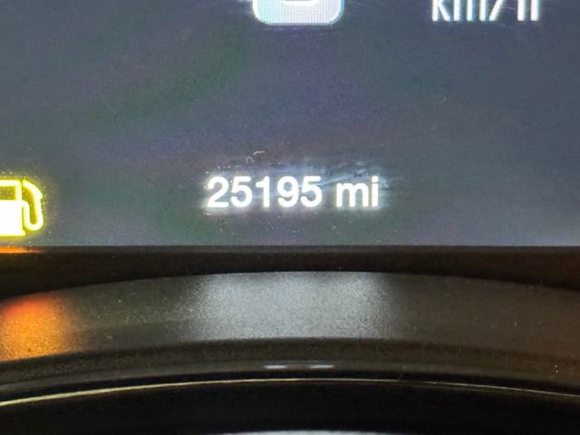 Used 2024 Dodge Durango SXT image 4