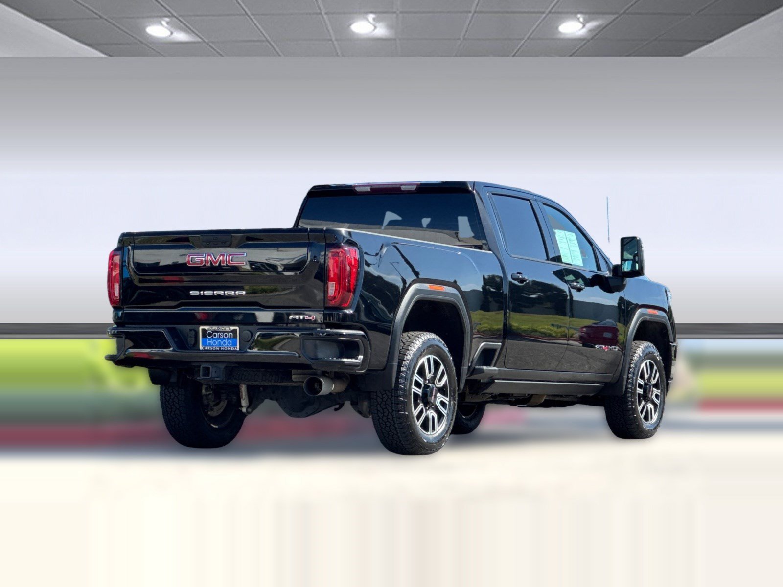 Used 2023 GMC Sierra 2500 AT4 AWD/4WD image 9