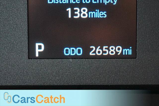 Used 2024 Toyota Corolla Cross LE w/ Moonroof Package FWD image 29