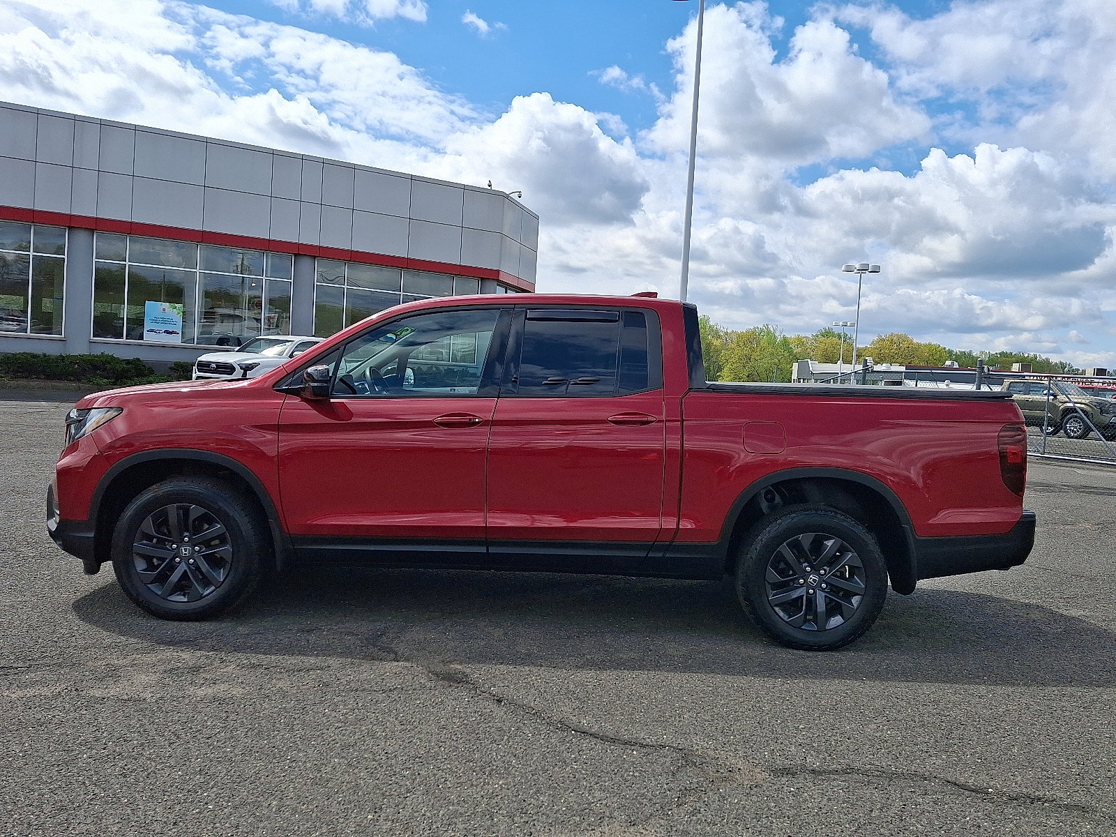 Used 2023 Honda Ridgeline Sport image 4