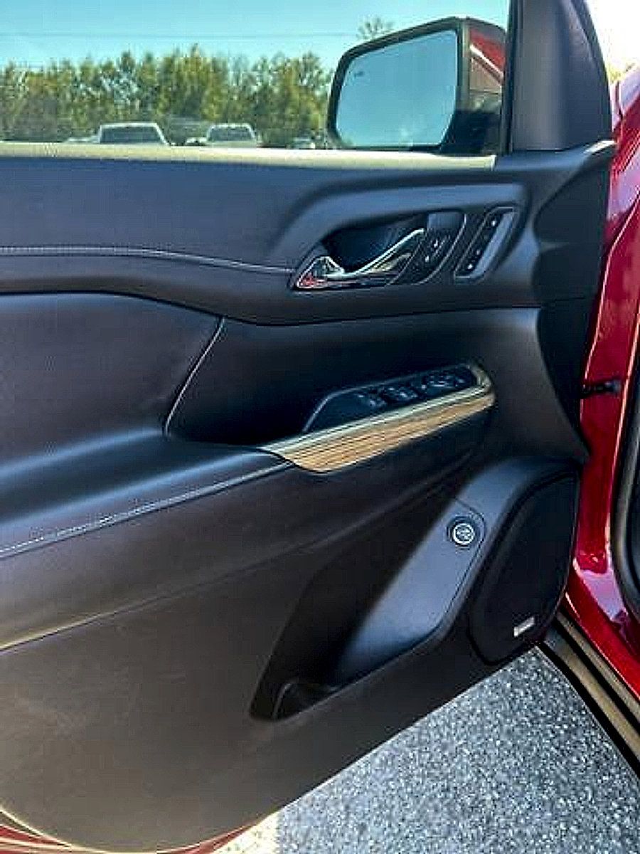 Used 2019 GMC Acadia Denali w/ Technology Package image 11