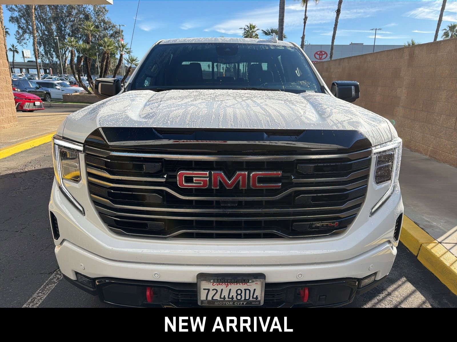Certified 2025 GMC Sierra 1500 AT4 w/ AT4 Premium Package image 2