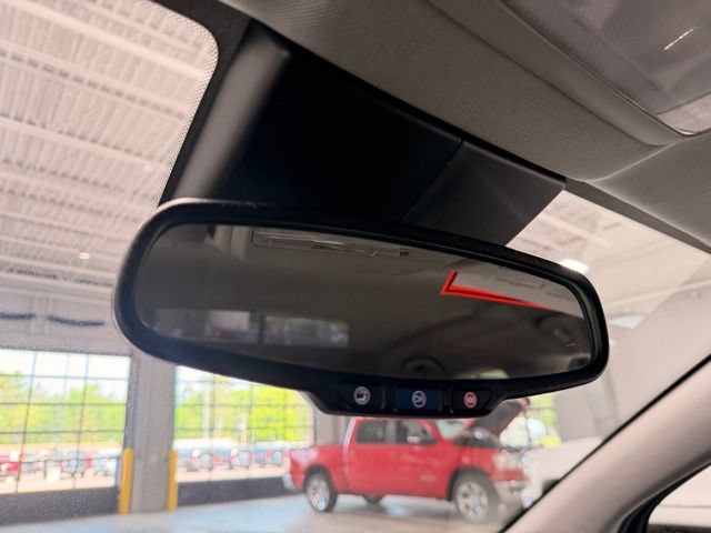 Used 2022 Chevrolet Trax LS w/ Tint and Cruise Package AWD/4WD image 32