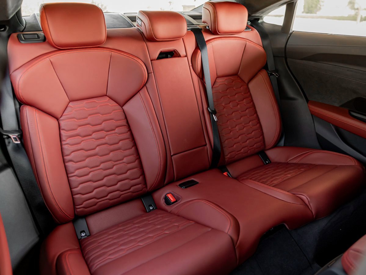 New 2025 Audi S e-tron GT Prestige image 23