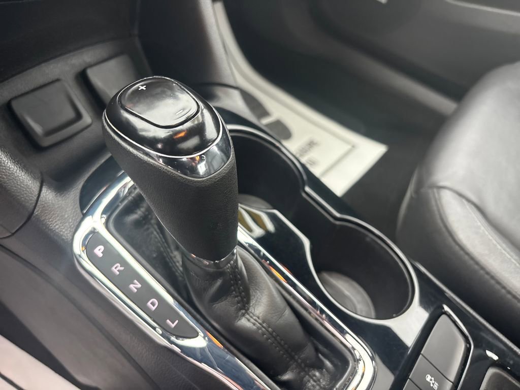 Used 2016 Chevrolet Cruze Premier image 31