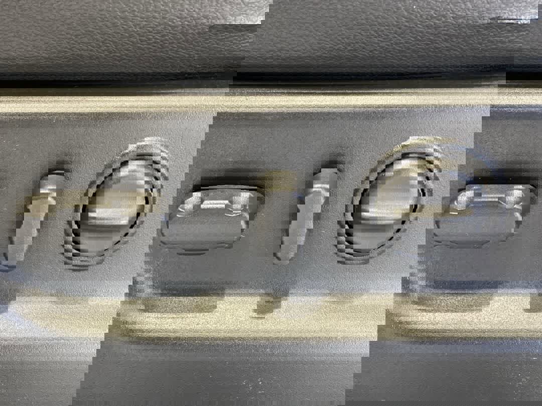 Used 2009 GMC Yukon SLT image 15