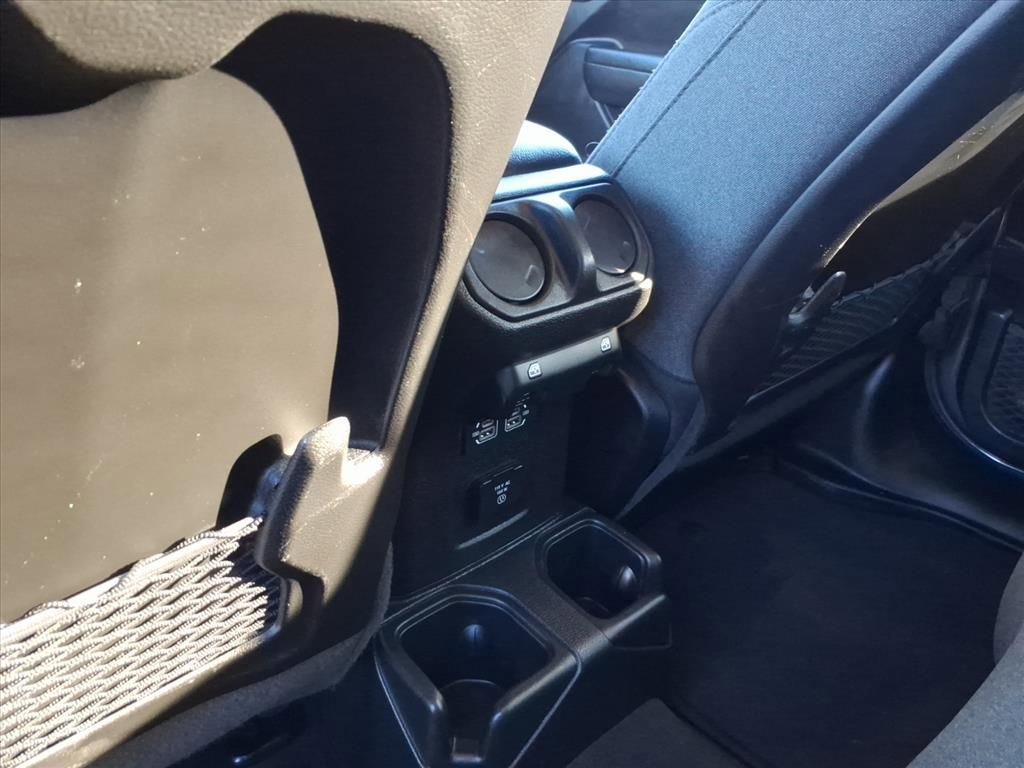 Used 2024 Jeep Wrangler Unlimited Rubicon image 9