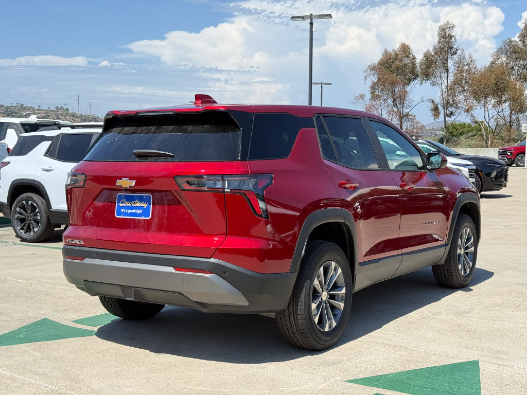 New 2027 Chevrolet Equinox LT FWD image 5