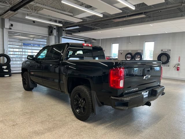 Used 2016 Chevrolet Silverado 1500 LTZ Z71 w/ LTZ Plus Package AWD/4WD image 9