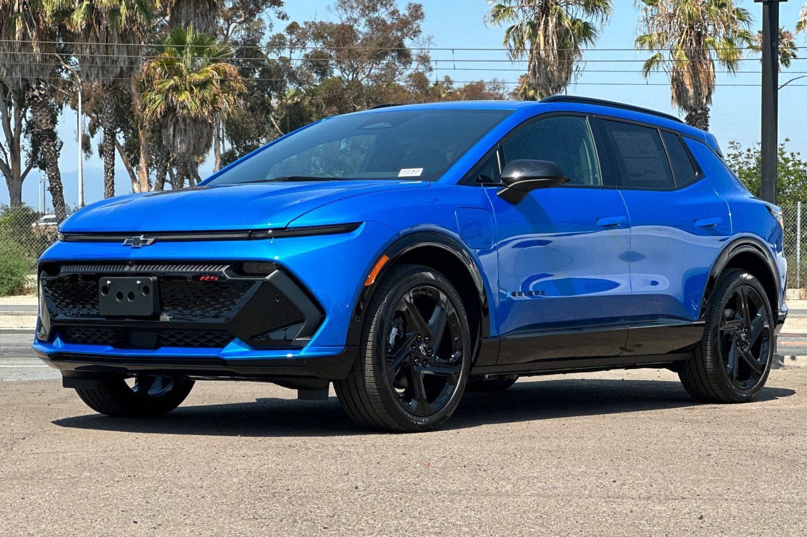 New 2025 Chevrolet Equinox EV RS image 8