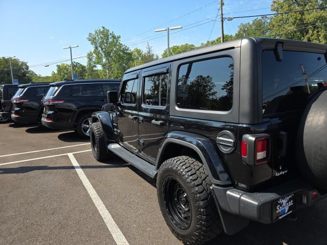 Used 2020 Jeep Wrangler Unlimited Sahara AWD/4WD image 11