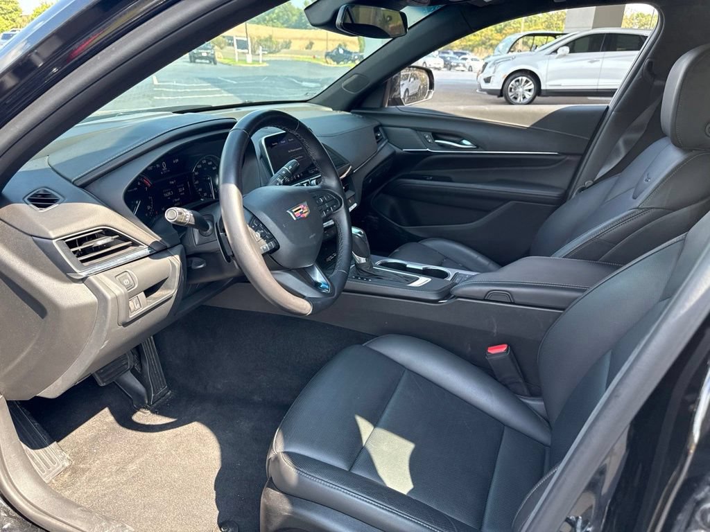 Used 2026 Cadillac CT4 Premium Luxury RWD image 10