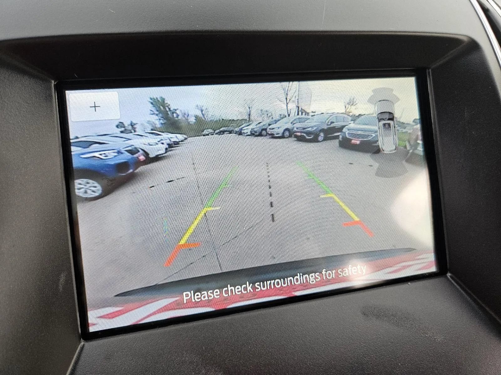 Used 2020 Ford Edge Titanium w/ Class II Trailer Tow Package AWD/4WD image 23