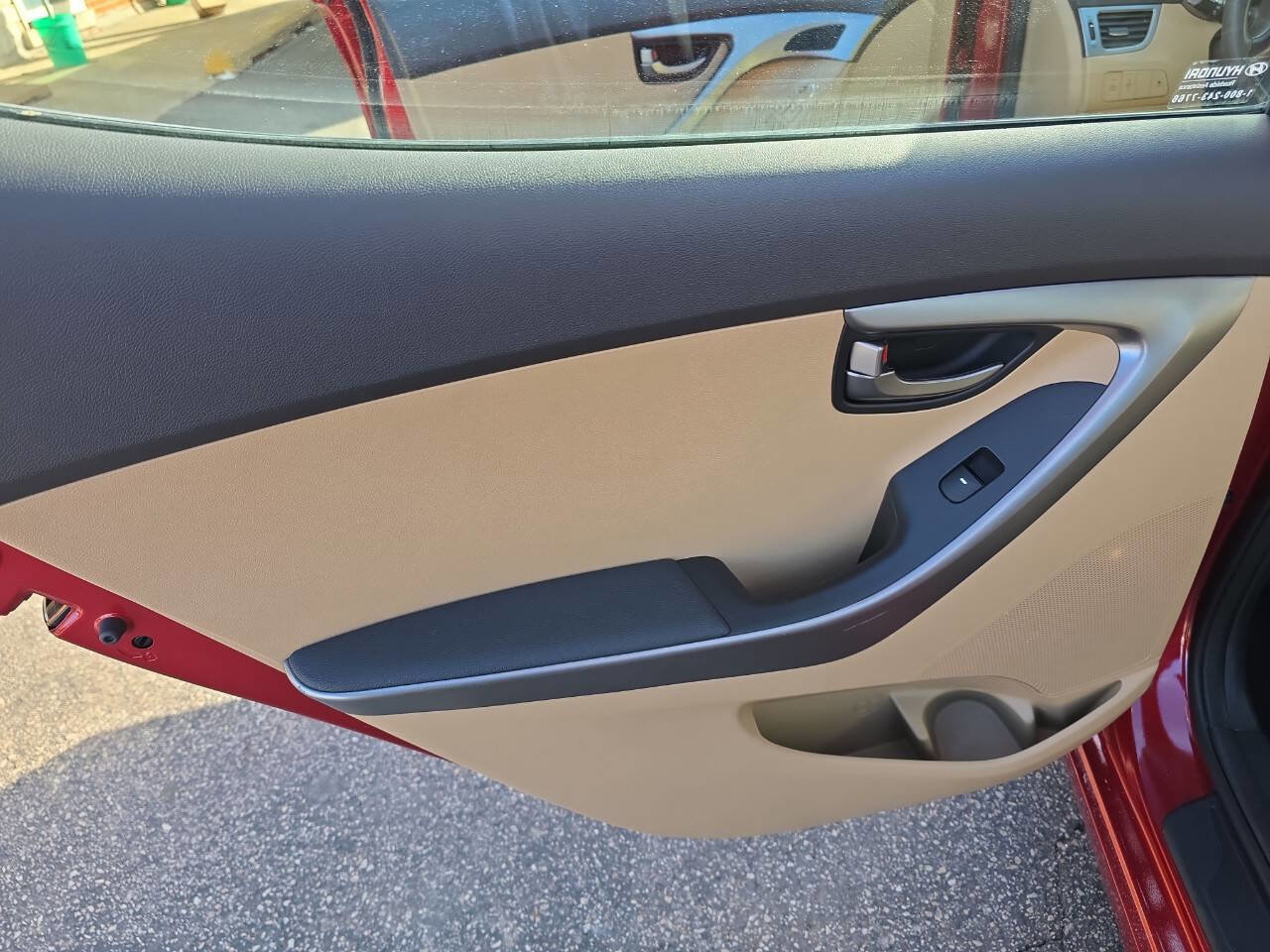 Used 2013 Hyundai Elantra GLS FWD image 10