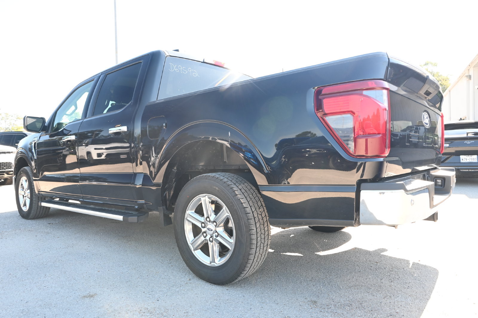 Used 2025 Ford F150 XLT w/ Equipment Group 301A Standard RWD image 4