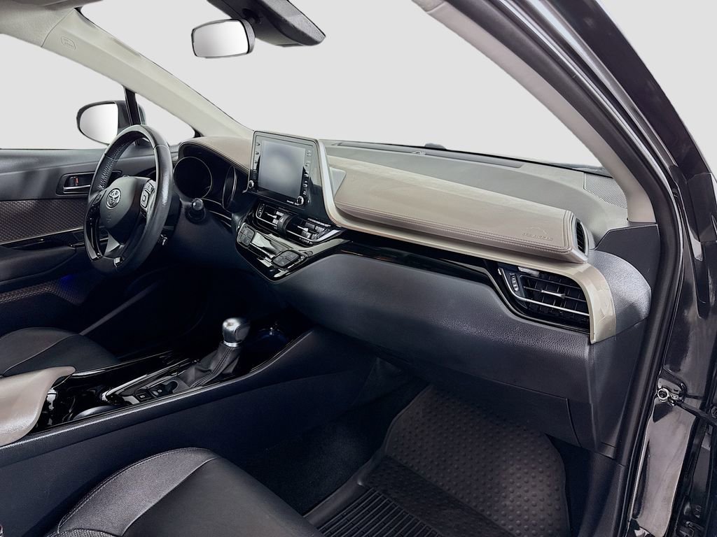 Certified 2022 Toyota C-HR Limited image 19
