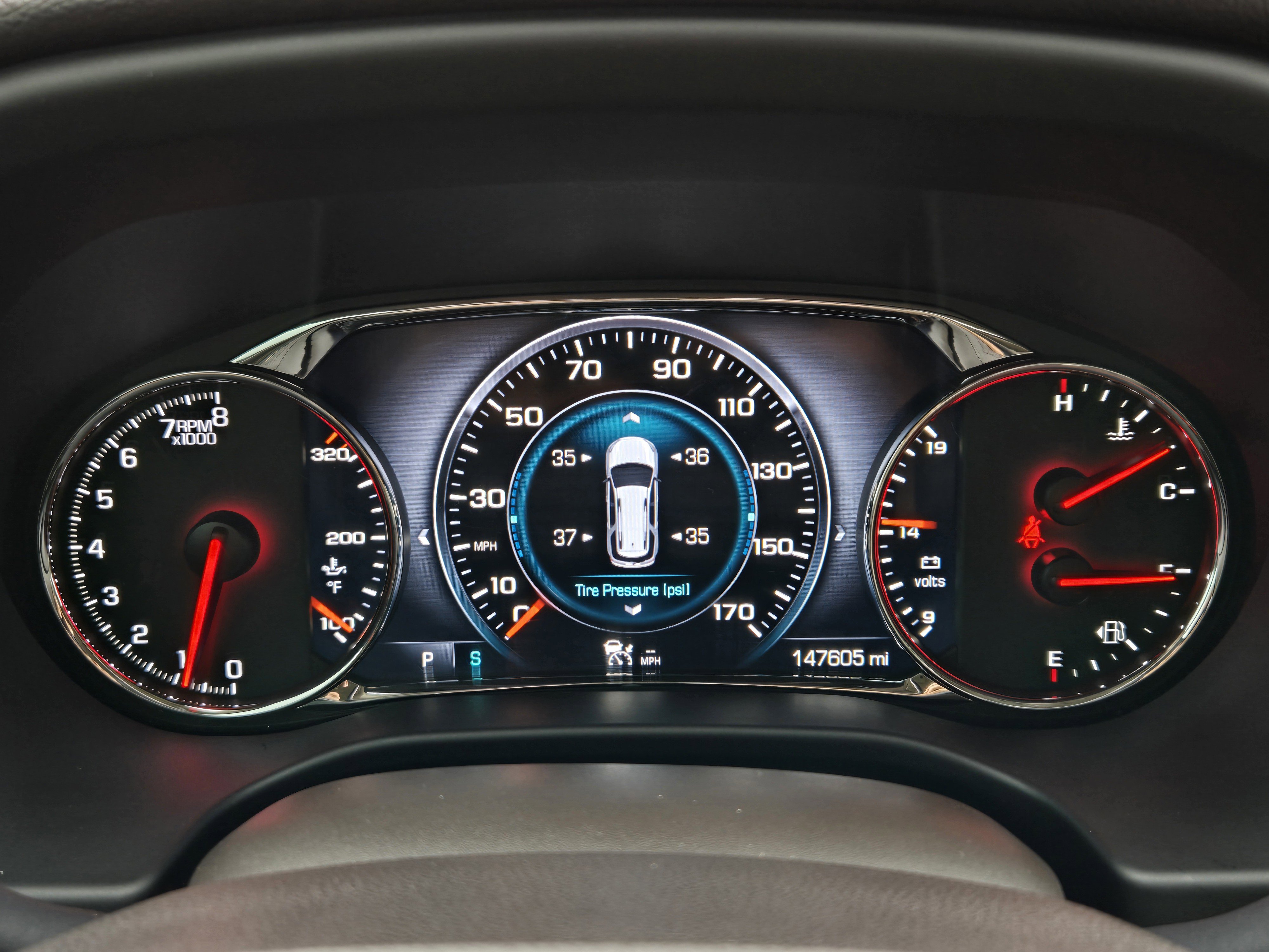 Used 2017 GMC Acadia Denali w/ Technology Package image 8