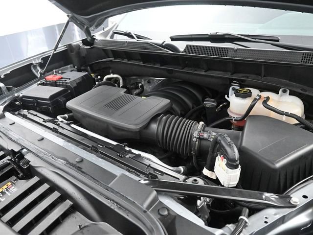 Used 2025 Chevrolet Silverado 1500 LT AWD/4WD image 13