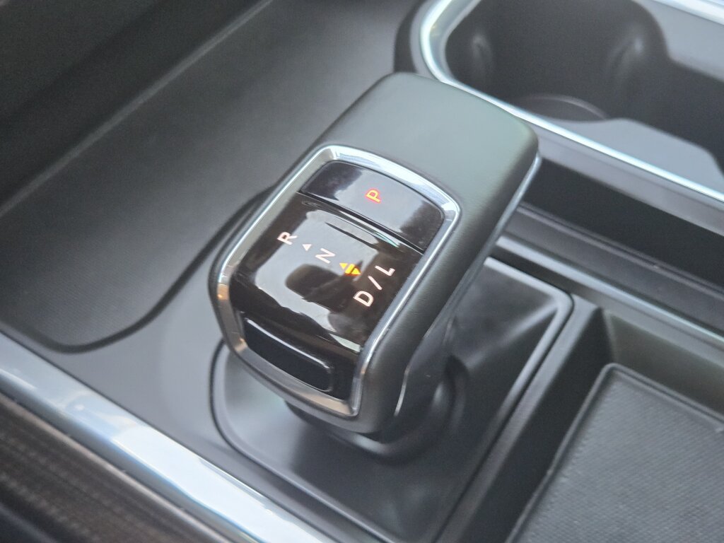 Used 2025 Chevrolet Silverado 1500 LT Trail Boss w/ Convenience Package II AWD/4WD image 21