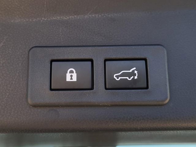 Used 2023 Subaru Ascent Touring image 12