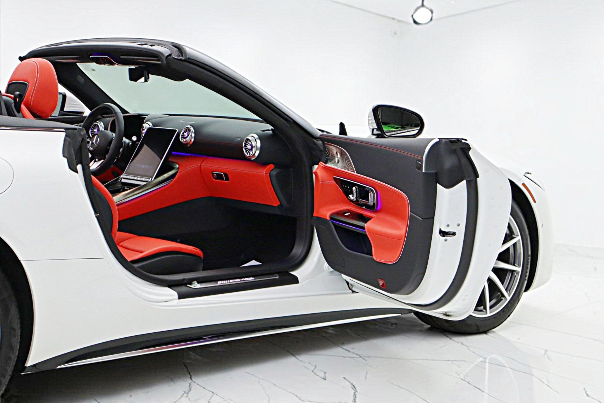 Used 2023 Mercedes-Benz SL 43 AMG image 14