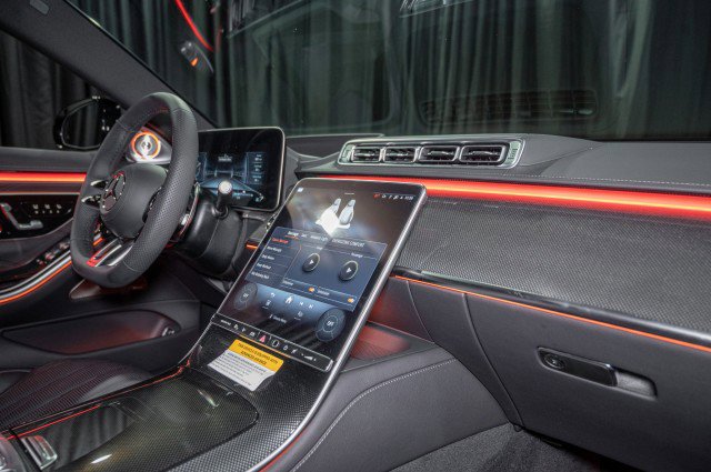 New 2026 Mercedes-Benz S 63 AMG S image 16