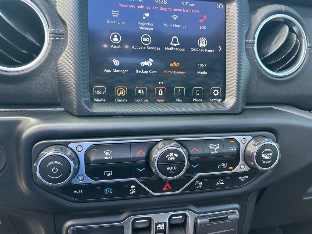 Used 2022 Jeep Wrangler Unlimited Sahara w/ Safety Group AWD/4WD image 42