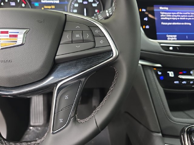 New 2026 Cadillac XT5 Premium Luxury w/ Driver Assist Package FWD image 15
