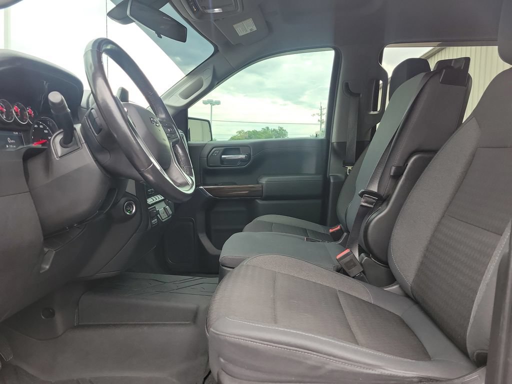 Used 2019 Chevrolet Silverado 1500 RST AWD/4WD image 19