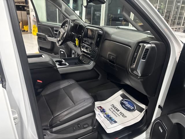 Used 2017 Chevrolet Silverado 2500 LTZ w/ Duramax Plus Package AWD/4WD image 33