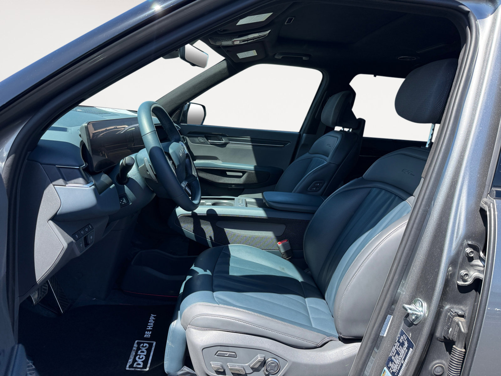 Used 2024 Kia EV9 GT-Line image 10