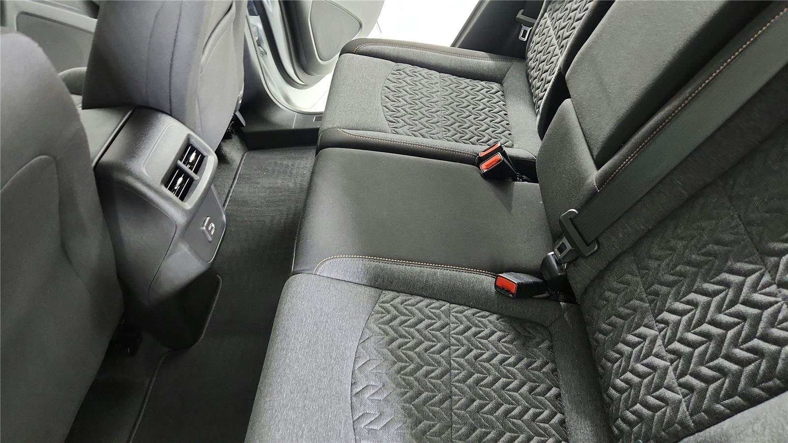 Used 2022 Chevrolet Equinox LT FWD image 15
