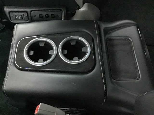 Used 2023 GMC Savana 2500 image 26