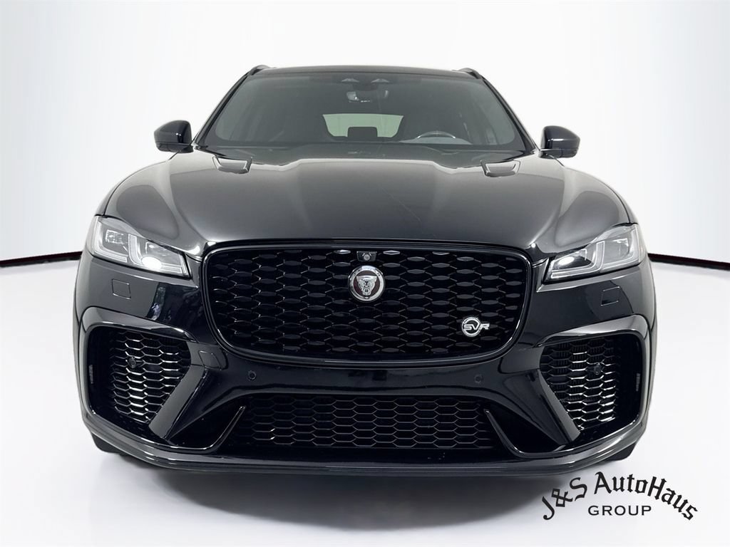 Used 2022 Jaguar F-PACE SVR AWD/4WD image 2