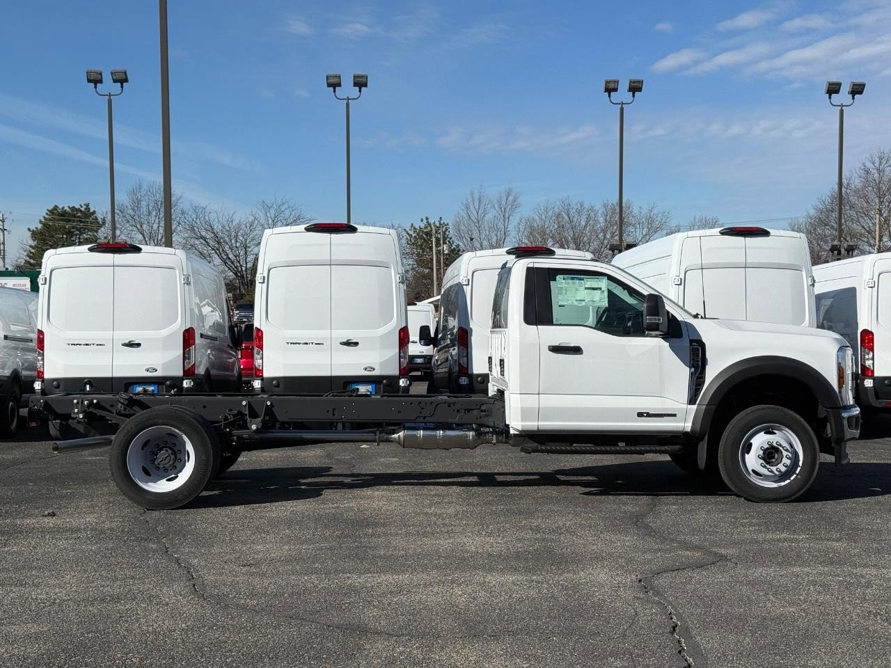 New 2025 Ford F550 4x4 Regular Cab Super Duty image 2