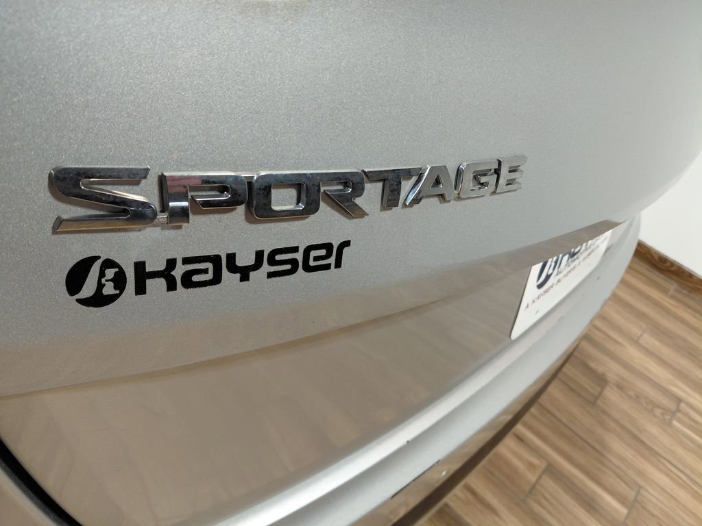 Used 2017 Kia Sportage SX image 14