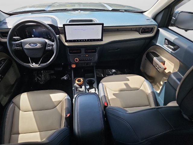 Used 2025 Ford Maverick Lariat AWD/4WD image 11
