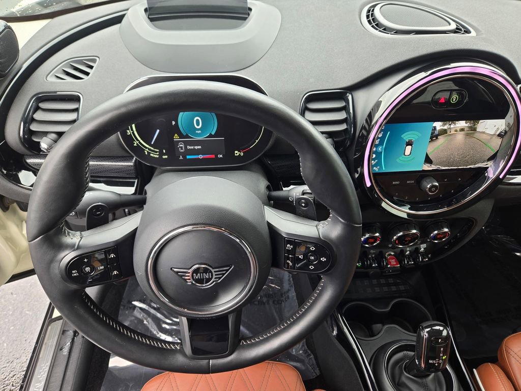 Used 2022 MINI Cooper Clubman S image 18