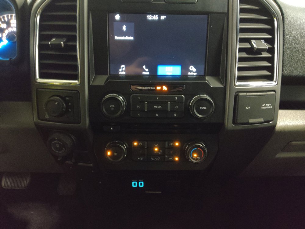 Used 2016 Ford F150 XLT w/ Equipment Group 302A Luxury AWD/4WD image 25