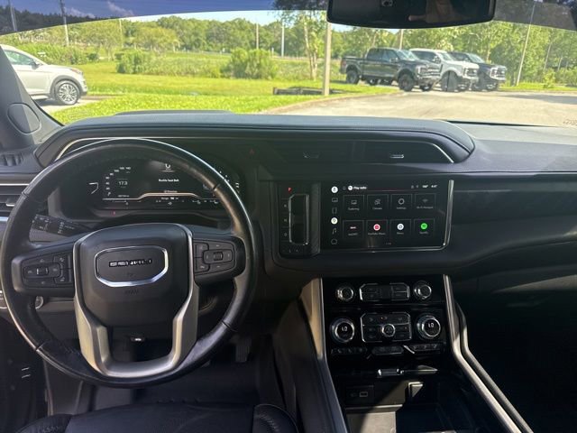 Used 2022 GMC Yukon XL Denali w/ Max Trailering Package RWD image 12